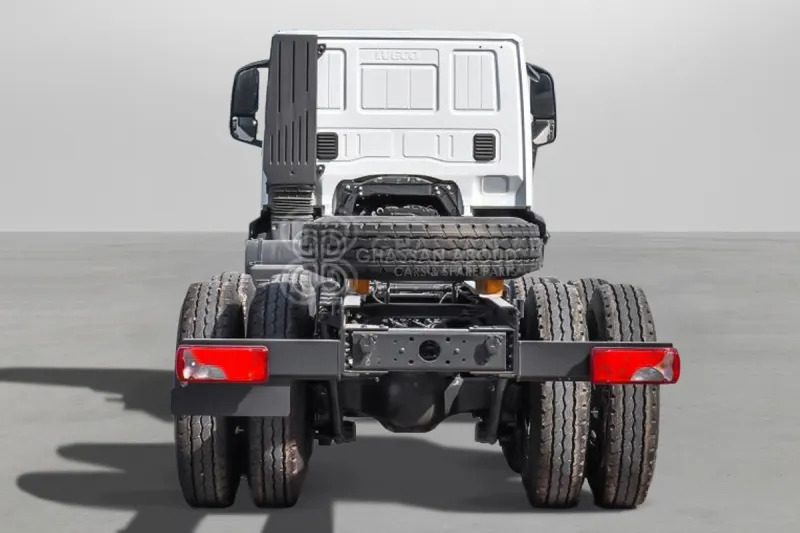 Iveco T-WAY AD380T47H 6x4 R24 Tyres Chassis - Barcelona Stock - شاحنة هيكل كابينة: صورة 3 Iveco T-WAY AD380T47H 6x4 R24 Tyres Chassis - Barcelona Stock - شاحنة هيكل كابينة: صورة 3