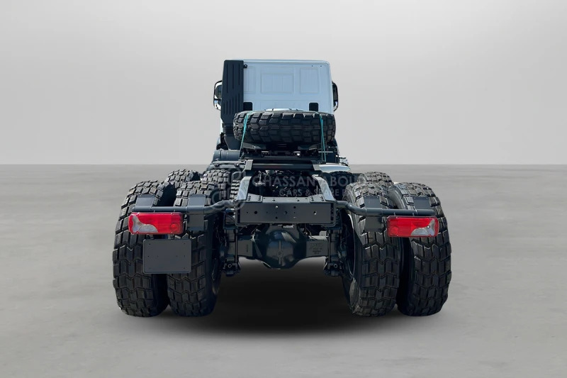 Iveco T-WAY AT720T47WTH 6x6 R20 Tyres Tractor Head - Barcelona Stock - وحدة جر: صورة 3 Iveco T-WAY AT720T47WTH 6x6 R20 Tyres Tractor Head - Barcelona Stock - وحدة جر: صورة 3