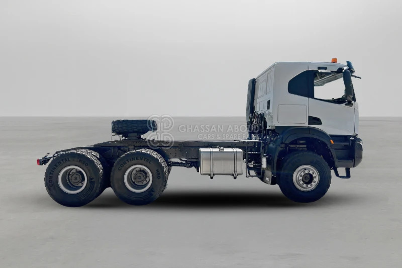 Iveco T-WAY AT720T47WTH 6x6 R20 Tyres Tractor Head - Barcelona Stock - وحدة جر: صورة 2 Iveco T-WAY AT720T47WTH 6x6 R20 Tyres Tractor Head - Barcelona Stock - وحدة جر: صورة 2