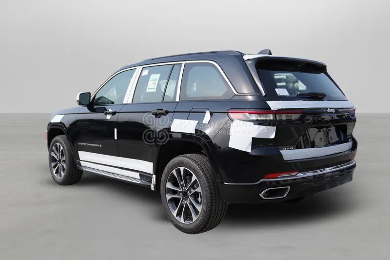 Jeep Grand Cherokee 4x4 - سيارة دفع رباعي: صورة 4 Jeep Grand Cherokee 4x4 - سيارة دفع رباعي: صورة 4