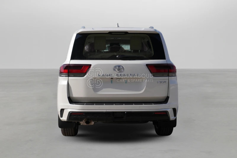 Toyota Land Cruiser 4x4 - سيارة دفع رباعي: صورة 2 Toyota Land Cruiser 4x4 - سيارة دفع رباعي: صورة 2