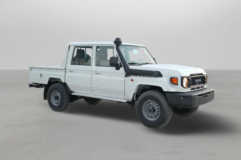Toyota Land Cruiser Pick Up LC79 4X4 DC - شاحنة البيك أب: صورة 1 Toyota Land Cruiser Pick Up LC79 4X4 DC - شاحنة البيك أب: صورة 1