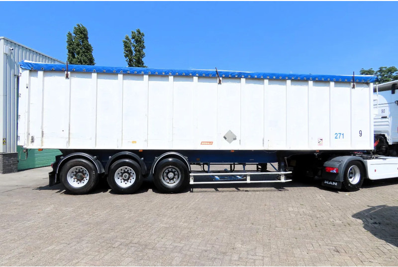 Benalu 55m3 , 5840 kg grain transport - قلابة نصف مقطورة نصف مقطورة قلابة: صورة 3 Benalu 55m3 , 5840 kg grain transport - قلابة نصف مقطورة نصف مقطورة قلابة: صورة 3
