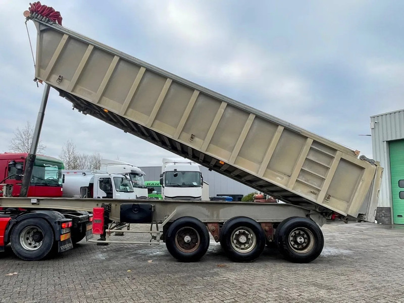 Benalu Full spring. 27,5 m3 - قلابة نصف مقطورة نصف مقطورة قلابة: صورة 5 Benalu Full spring. 27,5 m3 - قلابة نصف مقطورة نصف مقطورة قلابة: صورة 5