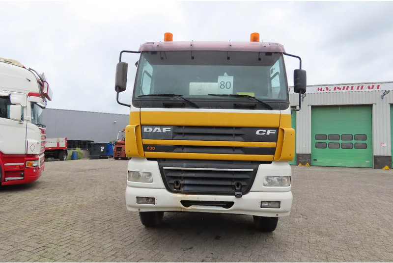 DAF CF 430 8x4, full spring ! Great condition - شاحنة خلاطة خرسانة: صورة 3 DAF CF 430 8x4, full spring ! Great condition - شاحنة خلاطة خرسانة: صورة 3