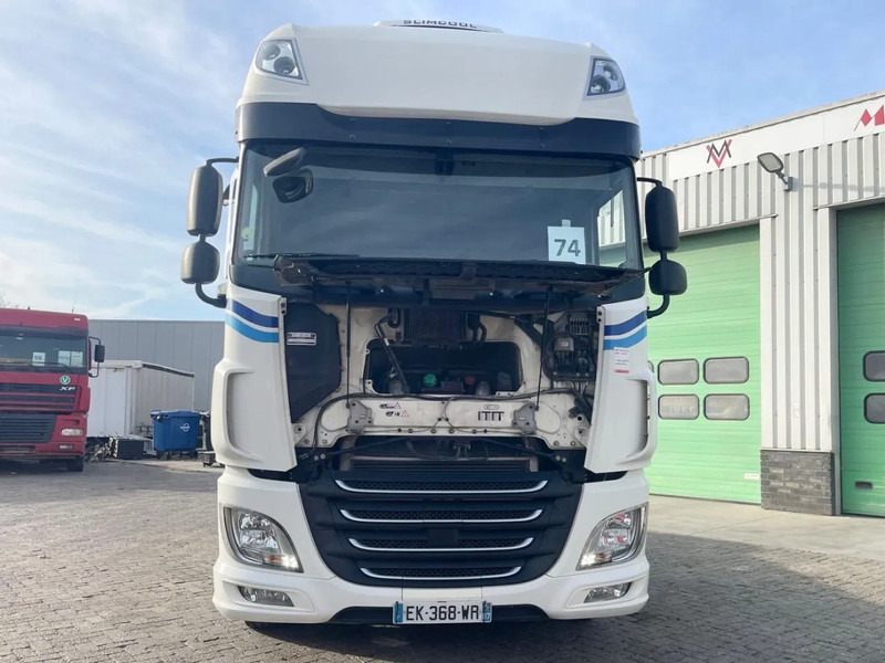 DAF XF 510 MANUAL GEARBOX! PARKING AIRCO, FRIGO - وحدة جر: صورة 3 DAF XF 510 MANUAL GEARBOX! PARKING AIRCO, FRIGO - وحدة جر: صورة 3