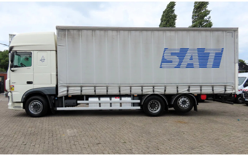 DAF XF 530 6x2 Frigo, lift roof, moving axel, P-cooling, etc - شاحنة ستارة: صورة 3 DAF XF 530 6x2 Frigo, lift roof, moving axel, P-cooling, etc - شاحنة ستارة: صورة 3