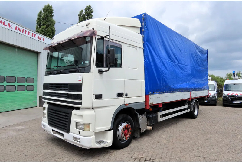 DAF XF 95.430 Manual diesel injection! Manual gearbox! - شاحنة ستارة: صورة 1 DAF XF 95.430 Manual diesel injection! Manual gearbox! - شاحنة ستارة: صورة 1