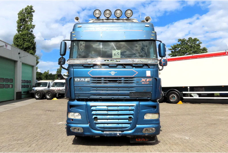 DAF XF 95.530 EURO4. Royal DAF! - وحدة جر: صورة 2 DAF XF 95.530 EURO4. Royal DAF! - وحدة جر: صورة 2