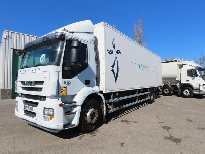 Iveco Stralis 310 8 meter box! Retarder, Great condition! - شاحنة مقفلة: صورة 1 Iveco Stralis 310 8 meter box! Retarder, Great condition! - شاحنة مقفلة: صورة 1