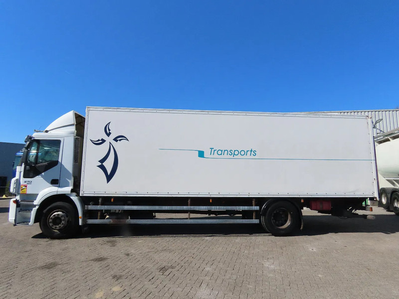Iveco Stralis 310 8 meter box! Retarder, Great condition! - شاحنة مقفلة: صورة 4 Iveco Stralis 310 8 meter box! Retarder, Great condition! - شاحنة مقفلة: صورة 4