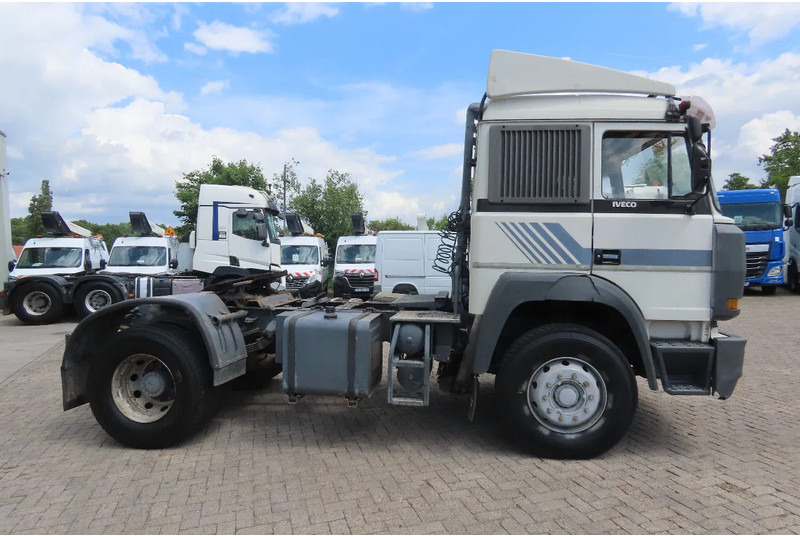 Iveco Turbostar 190.36 Great Condition! Very Clean! FULL SPRING! - وحدة جر: صورة 5 Iveco Turbostar 190.36 Great Condition! Very Clean! FULL SPRING! - وحدة جر: صورة 5
