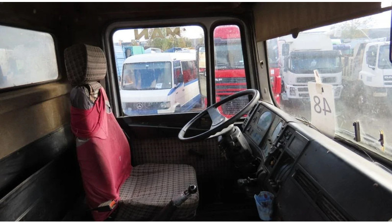 شاحنة قلاب MAN 35.362 8x4 Euro 2, ZF manual gearbox, VERY clean: صورة 6 شاحنة قلاب MAN 35.362 8x4 Euro 2, ZF manual gearbox, VERY clean: صورة 6