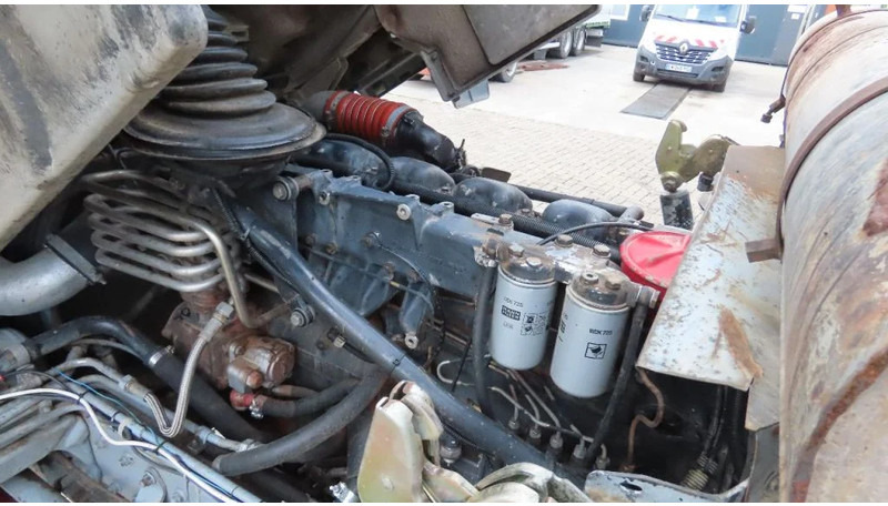 شاحنة قلاب MAN 35.362 8x4 Euro 2, ZF manual gearbox, VERY clean: صورة 7 شاحنة قلاب MAN 35.362 8x4 Euro 2, ZF manual gearbox, VERY clean: صورة 7