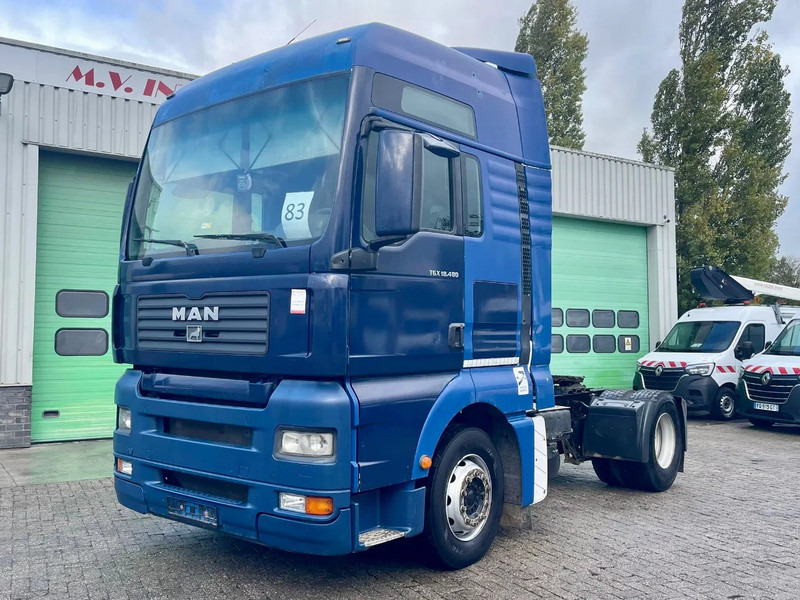 MAN TGA 18.480 Manual gearbox, manual injection GREAT CONDITION! - وحدة جر: صورة 1 MAN TGA 18.480 Manual gearbox, manual injection GREAT CONDITION! - وحدة جر: صورة 1