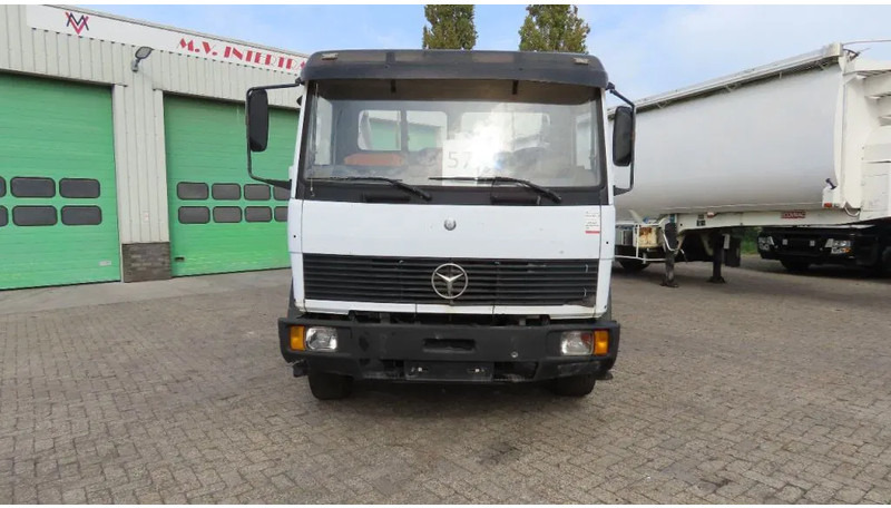Mercedes-Benz 1514 Manual diesel pomp. Very clean - شاحنة - نظام الكابلات: صورة 5 Mercedes-Benz 1514 Manual diesel pomp. Very clean - شاحنة - نظام الكابلات: صورة 5