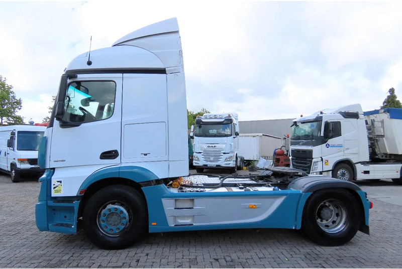 Mercedes-Benz Actros 1846 PTO, HYDRAULIC - وحدة جر: صورة 4 Mercedes-Benz Actros 1846 PTO, HYDRAULIC - وحدة جر: صورة 4
