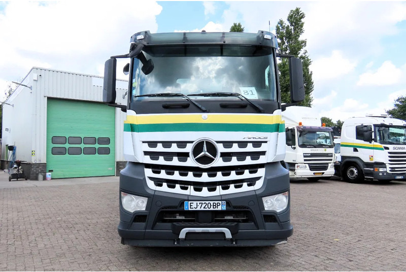 Mercedes-Benz Arocs 3245 8X4 SILO AUGER (FULL TRUCK IS FOR SALE) - شاحنة صهريج: صورة 4 Mercedes-Benz Arocs 3245 8X4 SILO AUGER (FULL TRUCK IS FOR SALE) - شاحنة صهريج: صورة 4
