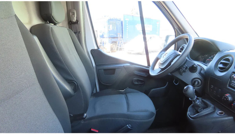 شاحنة التوصيل Renault Master 10,5 m, 3 SEATS, KLUBB, 3500 kg, euro6: صورة 17