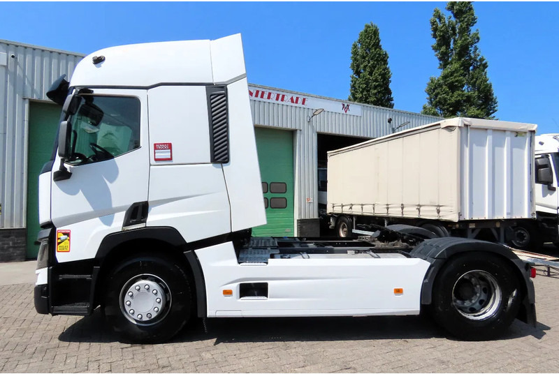 Renault T460 vin: VF611A160FD007308 RETARDER, FRIGO, CLIMA, 2015 - وحدة جر: صورة 4 Renault T460 vin: VF611A160FD007308 RETARDER, FRIGO, CLIMA, 2015 - وحدة جر: صورة 4