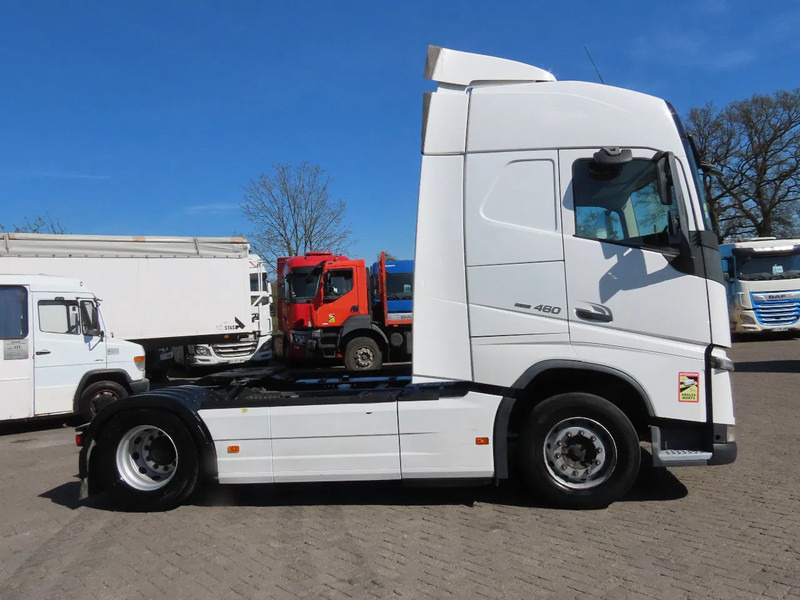 Volvo FH 460 YV2RTY0A3JB867622, FRIGO, 2X FUEL TANK, frigo, EURO6 - وحدة جر: صورة 4 Volvo FH 460 YV2RTY0A3JB867622, FRIGO, 2X FUEL TANK, frigo, EURO6 - وحدة جر: صورة 4