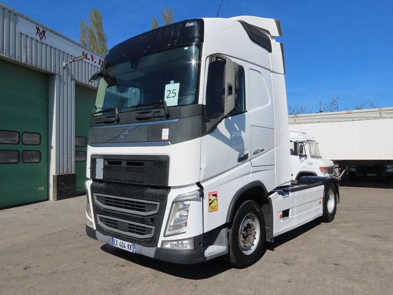 Volvo FH 460 YV2RTY0A3JB867622, FRIGO, 2X FUEL TANK, frigo, EURO6 - وحدة جر: صورة 2 Volvo FH 460 YV2RTY0A3JB867622, FRIGO, 2X FUEL TANK, frigo, EURO6 - وحدة جر: صورة 2