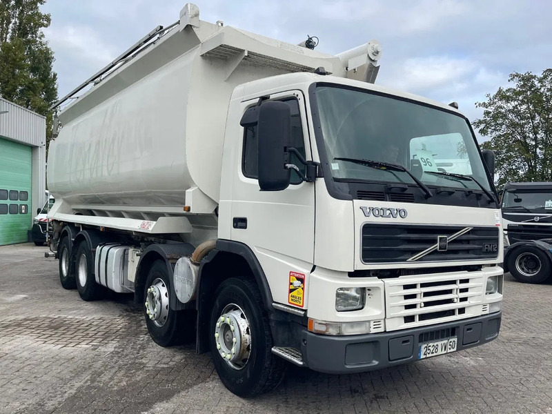 Volvo FM 12.380 8X4 SILO AUGER / AIR GREAT CONDITION / fully serviced! - شاحنة صهريج: صورة 4 Volvo FM 12.380 8X4 SILO AUGER / AIR GREAT CONDITION / fully serviced! - شاحنة صهريج: صورة 4