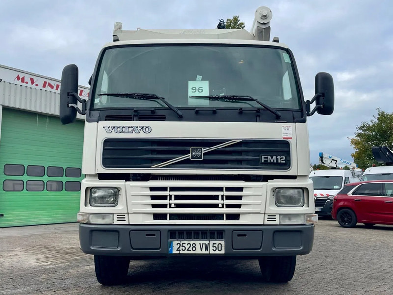 Volvo FM 12.380 8X4 SILO AUGER / AIR GREAT CONDITION / fully serviced! - شاحنة صهريج: صورة 3 Volvo FM 12.380 8X4 SILO AUGER / AIR GREAT CONDITION / fully serviced! - شاحنة صهريج: صورة 3