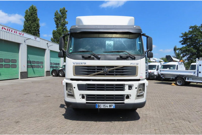 Volvo FM 12.380 8x4 FULL SPRING. 100% condition! - شاحنة هيكل كابينة: صورة 4 Volvo FM 12.380 8x4 FULL SPRING. 100% condition! - شاحنة هيكل كابينة: صورة 4
