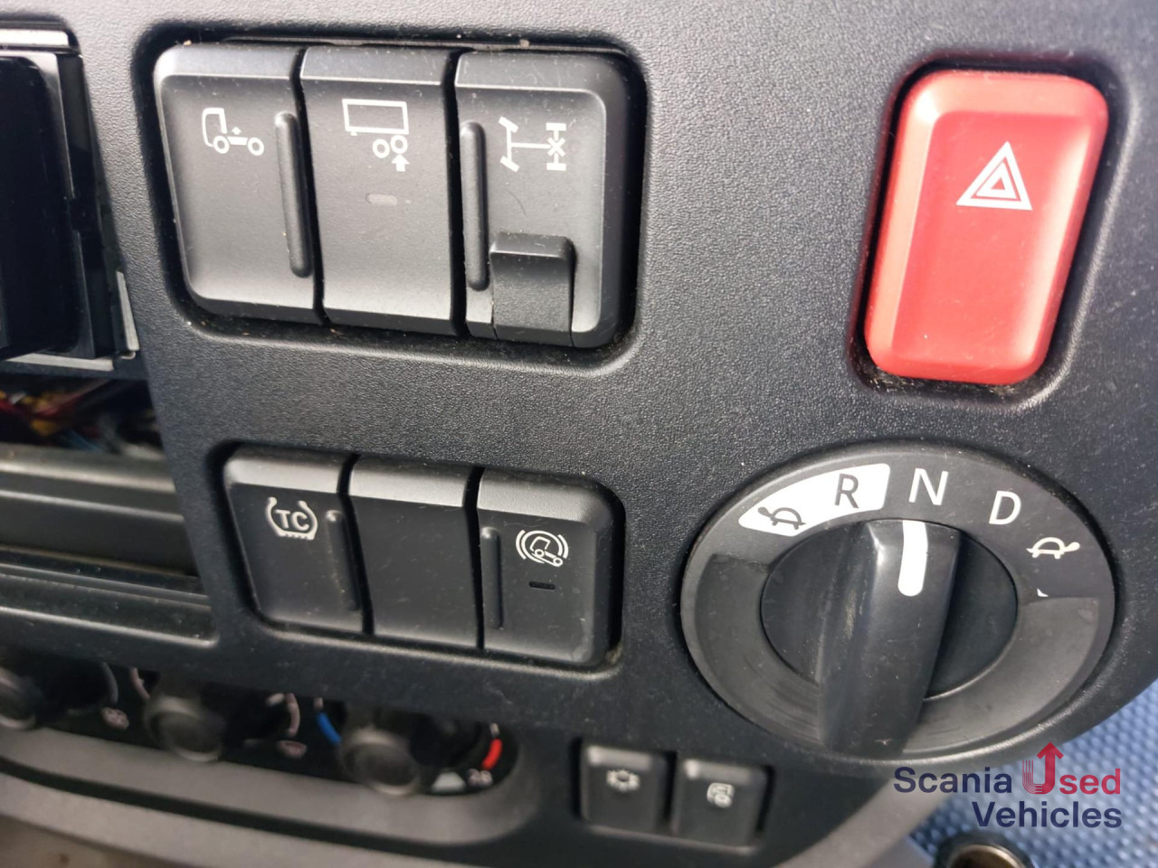 وحدة جر DAF XF 460 FT Space Cab Low deck: صورة 14 وحدة جر DAF XF 460 FT Space Cab Low deck: صورة 14