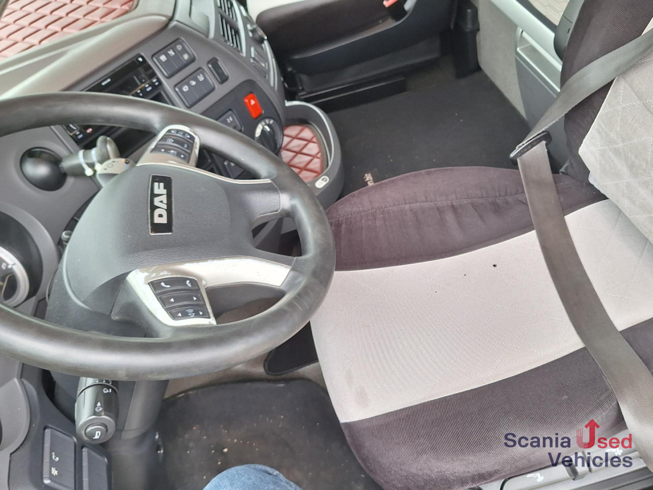 DAF XF 480 6x2 SSC Intarder ! - شاحنات الحاويات / جسم علوي قابل للتغيير شاحنة: صورة 2 DAF XF 480 6x2 SSC Intarder ! - شاحنات الحاويات / جسم علوي قابل للتغيير شاحنة: صورة 2