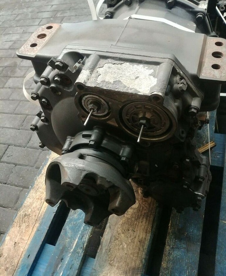 Scania GRS895 MINT CONDITION Scania truck - صندوق التروس - شاحنة: صورة 3 Scania GRS895 MINT CONDITION Scania truck - صندوق التروس - شاحنة: صورة 3