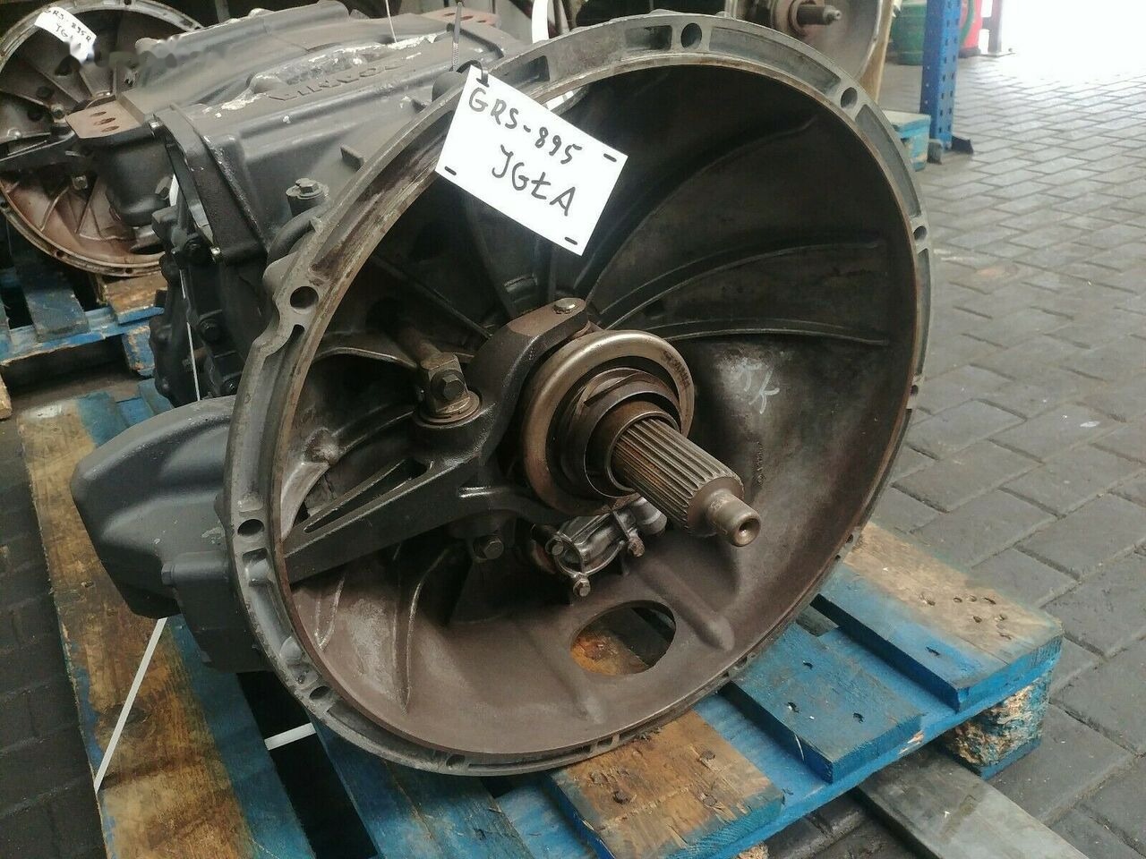 Scania GRS895 MINT CONDITION Scania truck - صندوق التروس - شاحنة: صورة 1 Scania GRS895 MINT CONDITION Scania truck - صندوق التروس - شاحنة: صورة 1