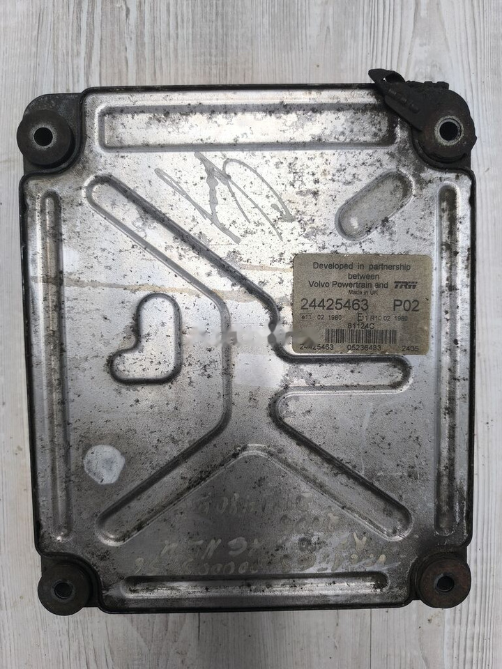 Volvo RENAULT / ECU 24425463 Renault - وحدة تحكم الكتروني - شاحنة: صورة 1 Volvo RENAULT / ECU 24425463 Renault - وحدة تحكم الكتروني - شاحنة: صورة 1