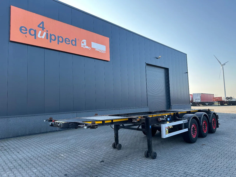 Burg 20FT + 20FT SWAP ADR (EX/II, EX/III, FL, AT) Chassis, empty weight: 3.690kg, SAF INTRADISC, 2x Liftaxle, NL-chassis, APK/ADR: 08 - نصف مقطورة لنقل الحاويات: صورة 1 Burg 20FT + 20FT SWAP ADR (EX/II, EX/III, FL, AT) Chassis, empty weight: 3.690kg, SAF INTRADISC, 2x Liftaxle, NL-chassis, APK/ADR: 08 - نصف مقطورة لنقل الحاويات: صورة 1