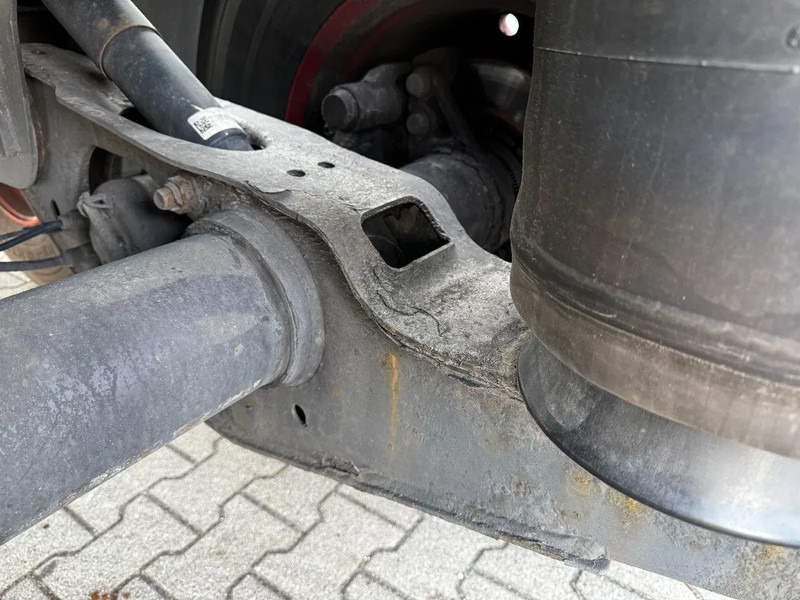 نصف مقطورة لنقل الحاويات Burg 20FT/3-axles, SAF INTRADISC, ADR (EXII, EXII, FL, AT), 2x LIFTAXLE, NL-Chassis, APK/ADR:06/2025: صورة 13