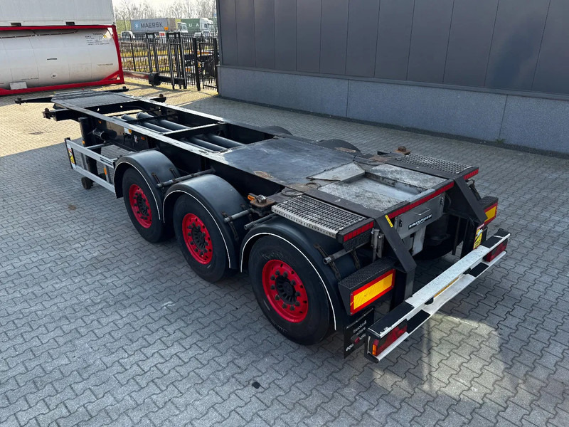 Burg 20FT/3-axles, SAF INTRADISC, ADR (EXII, EXII, FL, AT), 2x LIFTAXLE, NL-Chassis, APK/ADR:06/2025 - نصف مقطورة لنقل الحاويات: صورة 5 Burg 20FT/3-axles, SAF INTRADISC, ADR (EXII, EXII, FL, AT), 2x LIFTAXLE, NL-Chassis, APK/ADR:06/2025 - نصف مقطورة لنقل الحاويات: صورة 5