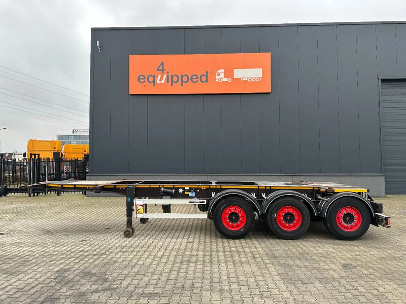 Burg 20FT ADR (EX/II, EX/III, FL, AT) Chassis, Empty weight : 3.690kg, SAF INTRADISC, 2x Liftaxle, NL-chassis - نصف مقطورة لنقل الحاويات: صورة 2 Burg 20FT ADR (EX/II, EX/III, FL, AT) Chassis, Empty weight : 3.690kg, SAF INTRADISC, 2x Liftaxle, NL-chassis - نصف مقطورة لنقل الحاويات: صورة 2
