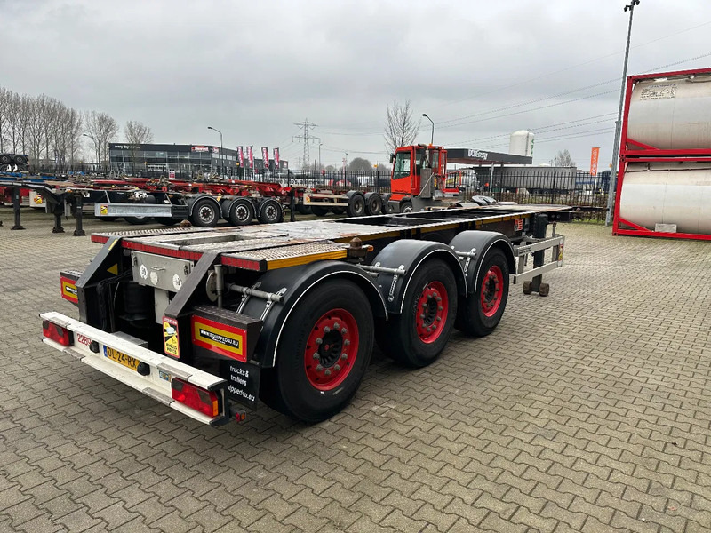 Burg 20FT ADR (EX/II, EX/III, FL, AT) Chassis, Empty weight : 3.690kg, SAF INTRADISC, 2x Liftaxle, NL-chassis - نصف مقطورة لنقل الحاويات: صورة 3 Burg 20FT ADR (EX/II, EX/III, FL, AT) Chassis, Empty weight : 3.690kg, SAF INTRADISC, 2x Liftaxle, NL-chassis - نصف مقطورة لنقل الحاويات: صورة 3