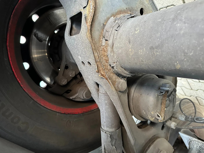 نصف مقطورة لنقل الحاويات Burg 20FT ADR (EX/II, EX/III, FL, AT), Leeggewicht: 3.690kg, SAF INTRADISC, 2x liftaxle, ALCOA, NL-Chassis: صورة 19