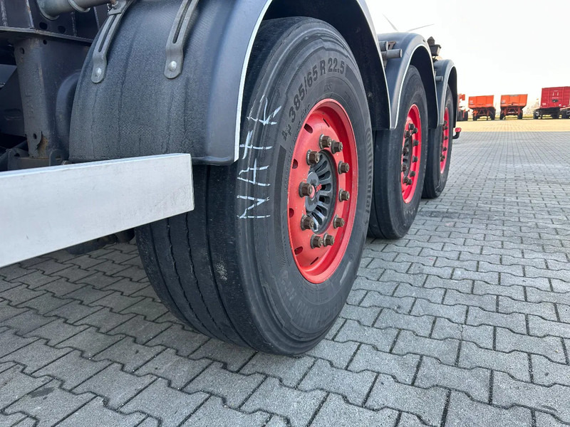 نصف مقطورة لنقل الحاويات Burg 20FT ADR (EX/II, EX/III, FL, AT), Leeggewicht: 3.690kg, SAF INTRADISC, 2x liftaxle, ALCOA, NL-Chassis: صورة 15