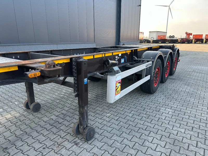 نصف مقطورة لنقل الحاويات Burg 20FT ADR (EX/II, EX/III, FL, AT), Leeggewicht: 3.690kg, SAF INTRADISC, 2x liftaxle, ALCOA, NL-Chassis: صورة 9