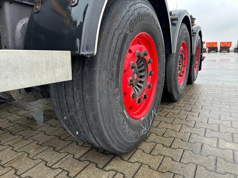 نصف مقطورة لنقل الحاويات Burg 20FT ADR (EX/II, EX/III, FL, AT), Leergewicht: 3.690kg, SAF INTRADISC, 2x Liftachse, ALCOA, NL-Chassis, APK/ADR: 02-2026: صورة 15