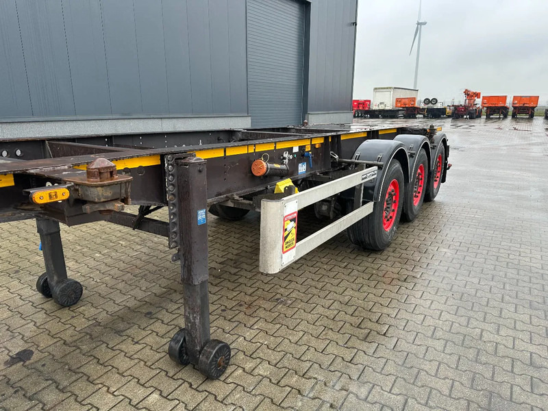 نصف مقطورة لنقل الحاويات Burg 20FT ADR (EX/II, EX/III, FL, AT), Leergewicht: 3.690kg, SAF INTRADISC, 2x Liftachse, ALCOA, NL-Chassis, APK/ADR: 02-2026: صورة 10