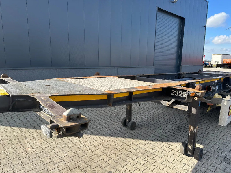 نصف مقطورة لنقل الحاويات Burg 20FT ADR (EX/II, EX/III, FL, AT), Leergewicht : 3.690kg, SAF INTRADISC, 2x Liftachse, NL-Chassis: صورة 20