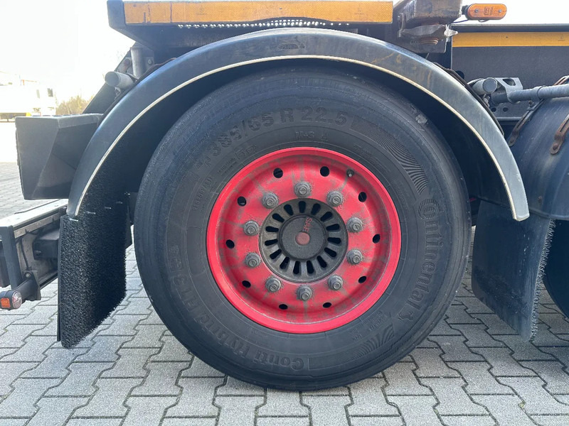 نصف مقطورة لنقل الحاويات Burg 20FT ADR (EX/II, EX/III, FL, AT), Leergewicht : 3.690kg, SAF INTRADISC, 2x Liftachse, NL-Chassis: صورة 10