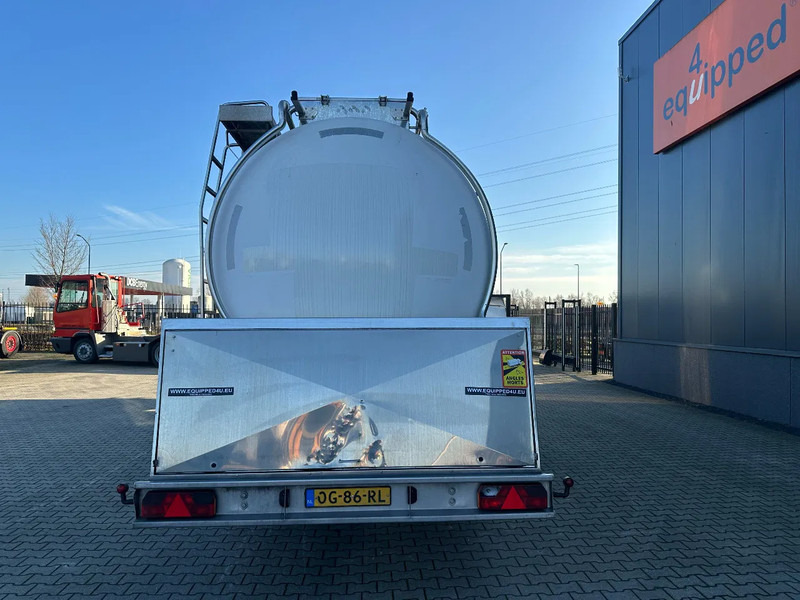 Feldbinder FOOD / LEVENSMIDDELEN/ LEBENSMITTEL / 33.500L / 3-COMP / PUMP / NL-trailer / APK: 05-2026 - نصف مقطورة صهريج: صورة 4 Feldbinder FOOD / LEVENSMIDDELEN/ LEBENSMITTEL / 33.500L / 3-COMP / PUMP / NL-trailer / APK: 05-2026 - نصف مقطورة صهريج: صورة 4