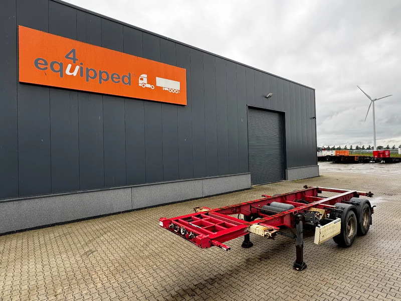 Krone 2-assig 20FT chassis, BPW + trommel, luchtvering, leeggewicht: 3.180kg - نصف مقطورة لنقل الحاويات: صورة 1 Krone 2-assig 20FT chassis, BPW + trommel, luchtvering, leeggewicht: 3.180kg - نصف مقطورة لنقل الحاويات: صورة 1