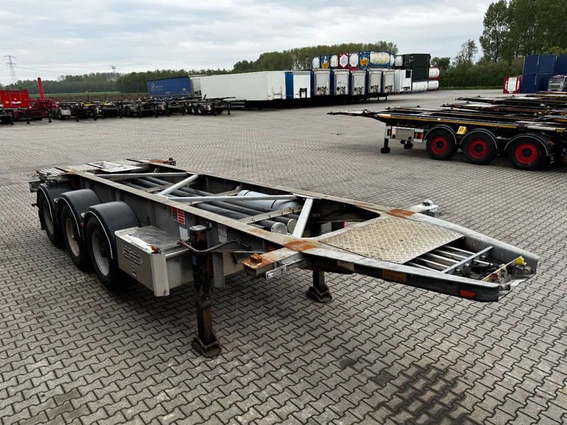 Van Hool 20FT / 20FT SWAP ADR (EX/II, EX/III, FL, OX, AT), BPW, disc brakes, liftaxle, galvanized, ALCOA, NL-Chassis, empty weight 3.300K - نصف مقطورة لنقل الحاويات: صورة 5 Van Hool 20FT / 20FT SWAP ADR (EX/II, EX/III, FL, OX, AT), BPW, disc brakes, liftaxle, galvanized, ALCOA, NL-Chassis, empty weight 3.300K - نصف مقطورة لنقل الحاويات: صورة 5