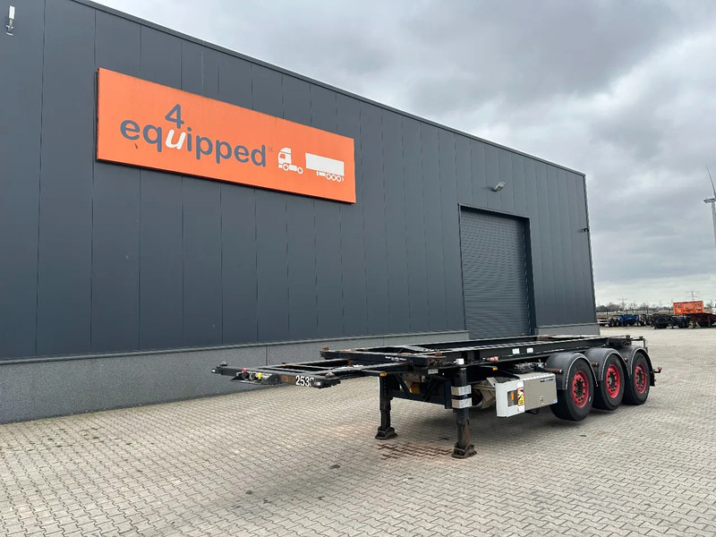 Van Hool 20FT Tipping-chassis, ADR (EX/II, EX/III, FL, AT, OX), SAF, 2 liftaxles - نصف مقطورة لنقل الحاويات: صورة 2 Van Hool 20FT Tipping-chassis, ADR (EX/II, EX/III, FL, AT, OX), SAF, 2 liftaxles - نصف مقطورة لنقل الحاويات: صورة 2